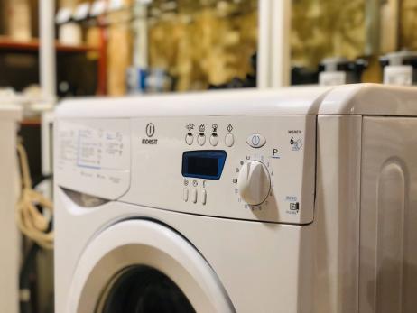 Стиральная машина Indesit WISE107X, гарантия